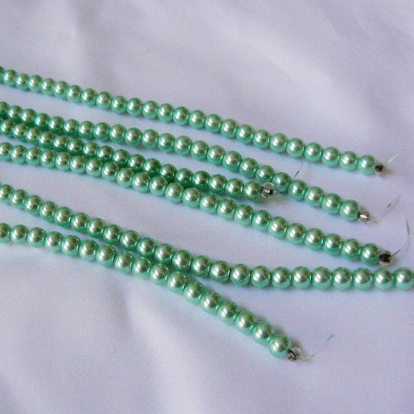 Blue Moon Manor House 14"L Glass Pearl Mint Green Lot of 3 strands crafts beads - Picture 2 of 7